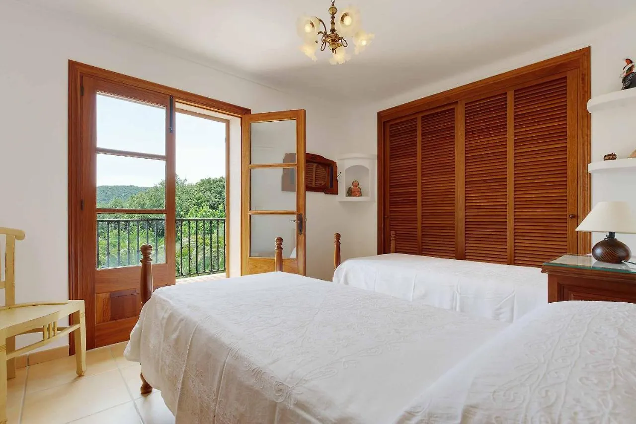 Finca Plomera Польенса